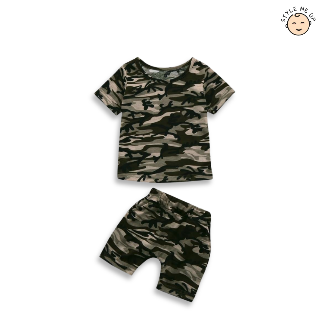 Camouflage T-Shirt With Shorts